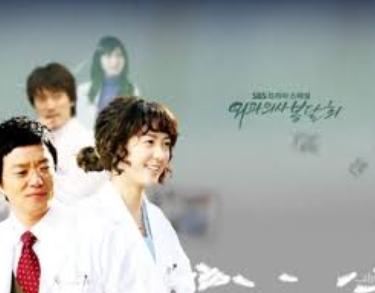 Review Komik Surgeon Bong Dal-hee: Karier & Tekanan